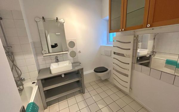 Appartement à vendre    2 pièces • 44 m2 Méry-sur-Oise