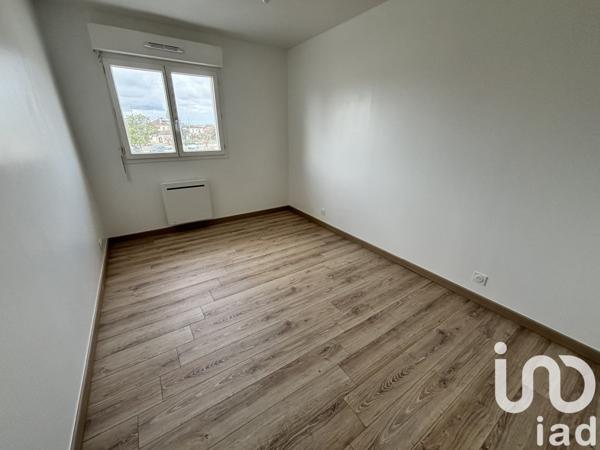 Appartement 4 pièces de 74 m² à Saint-Caprais-de-Bordeaux (33880)
