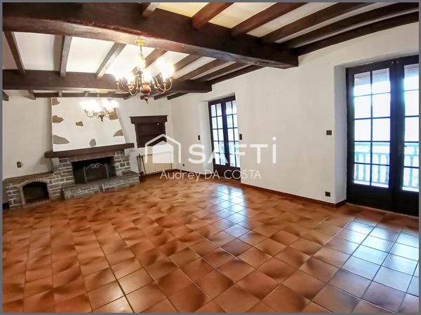 APPARTEMENT 120M² OLORON SAINTE-MARIE AVEC JARDIN ET GARAGE