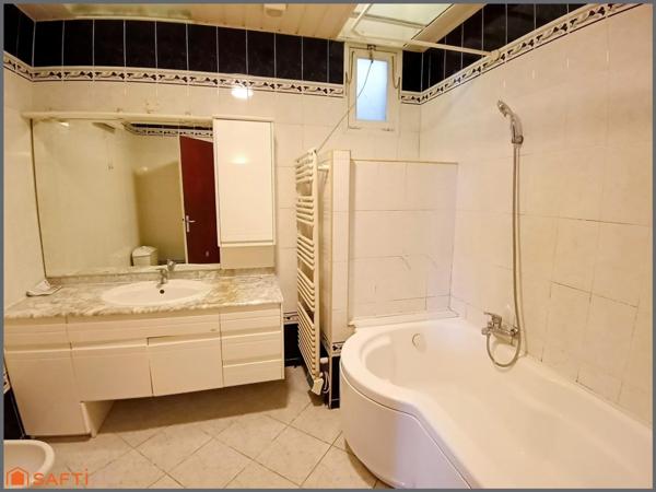 APPARTEMENT 120M² OLORON SAINTE-MARIE AVEC JARDIN ET GARAGE