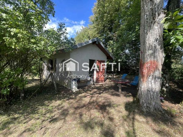 SUPERBE ETANG AVEC GRAND TERRAIN