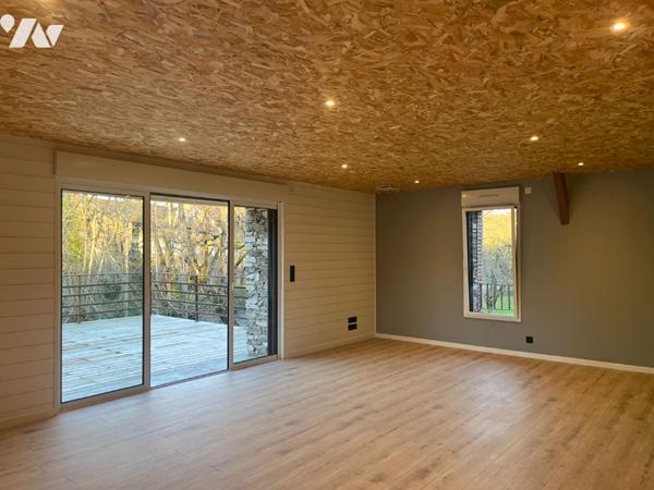 Grange entièrement restaurée - Bagnac sur Célé