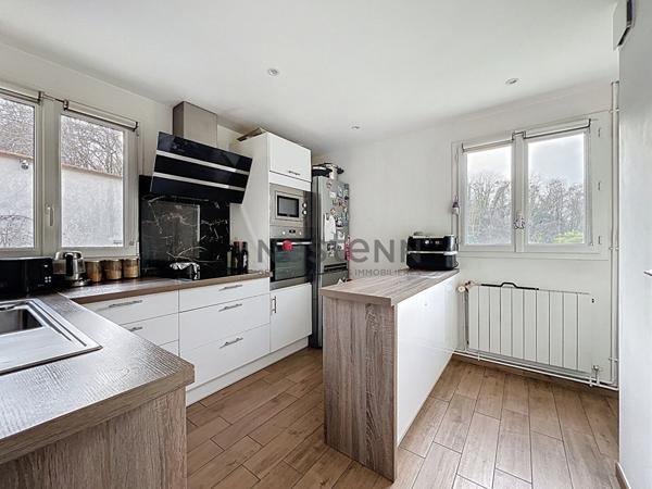 Maison Limeil-Brévannes 5 pièces avec terrasse, jardin et grand garage!