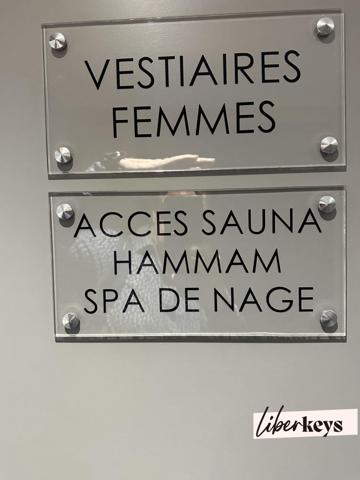 Exclusive Resort (Place des Lices à 250 m) - Appartement de 2 P avec terrasse, box et cave