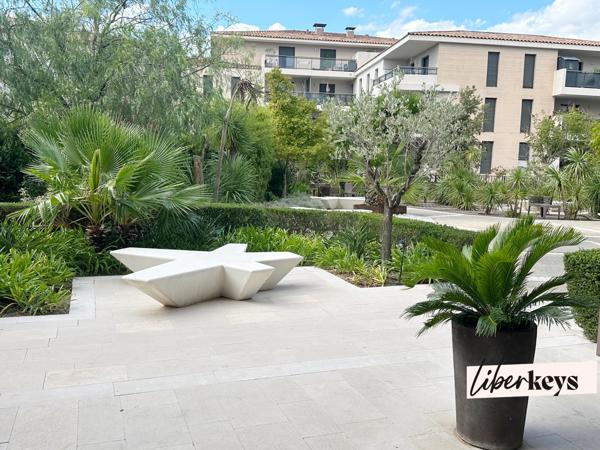 Exclusive Resort (Place des Lices à 250 m) - Appartement de 2 P avec terrasse, box et cave