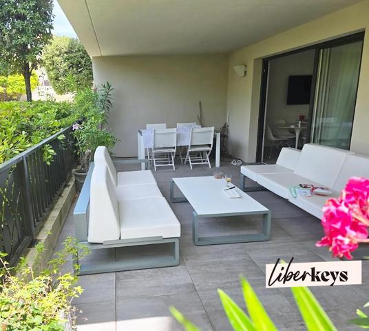 Exclusive Resort (Place des Lices à 250 m) - Appartement de 2 P avec terrasse, box et cave