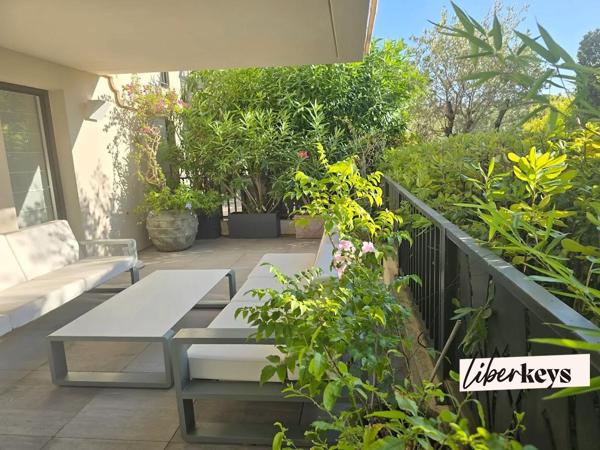 Exclusive Resort (Place des Lices à 250 m) - Appartement de 2 P avec terrasse, box et cave