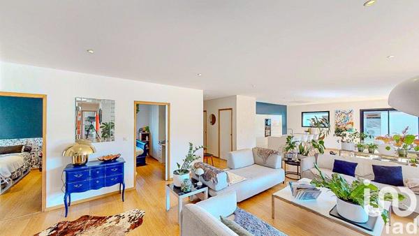 Maison 8 pièces de 229 m² à Urrugne (64122)