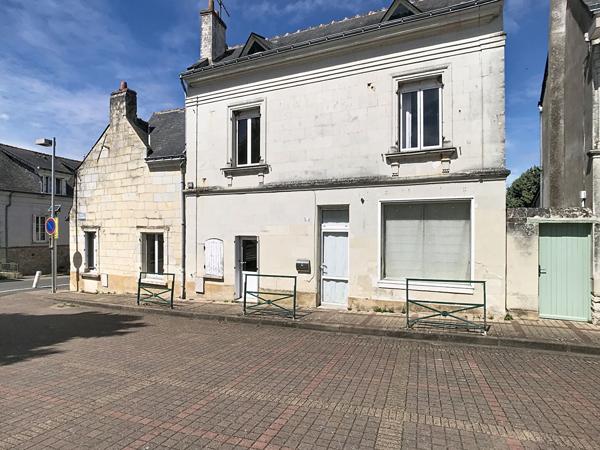 Maison ancienne à vendre -  Fort potentiel au coeur de Saint-Martin-de-la-Place