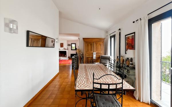 Maison à vendre    4 pièces •  La Crau