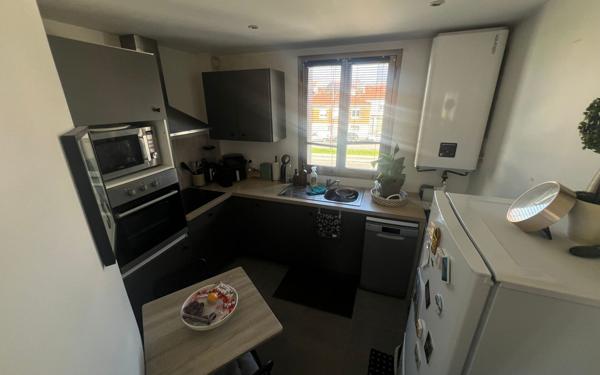 Appartement à vendre    3 pièces • 49,50 m2 Le Bourget