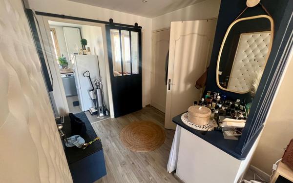 Appartement à vendre    3 pièces • 49,50 m2 Le Bourget