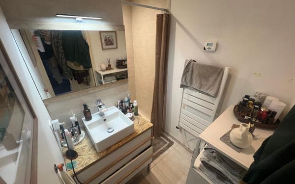 Appartement à vendre    3 pièces • 49,50 m2 Le Bourget