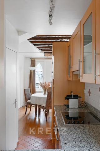 Palais Royal - Louvre - Appartement de caractère