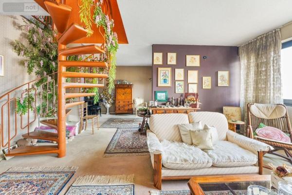 Appartement à vendre à Saint-Julien-en-Genevois en Haute-Savoie (74160), ref : 01047-761