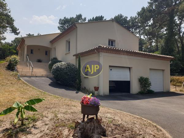Vente maison Soulac Sur Mer : 780 000 € - AJP Soulac Immobilier