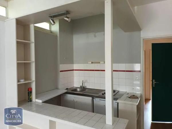 Appartement à louer 2 pièces 37.42m² Brest (29200)