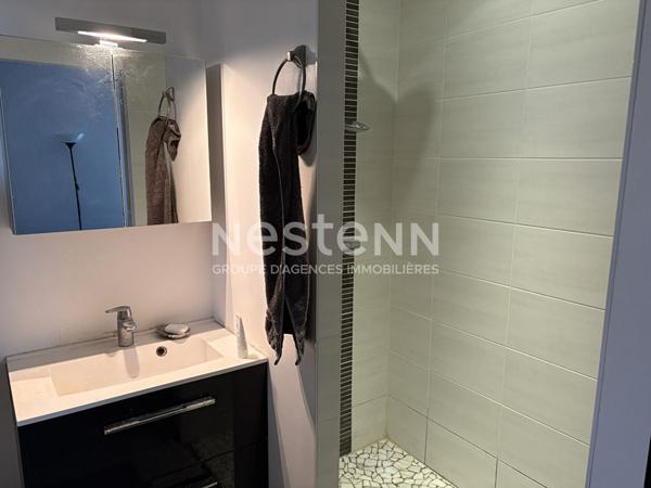 Maison récente de plain pied de 5 pièces à vendre à Bressuire sur un terrain de 700m²