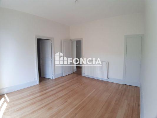 Location Appartement 5 pièces 177.3 m² - Saint-dié-des-vosges 88100