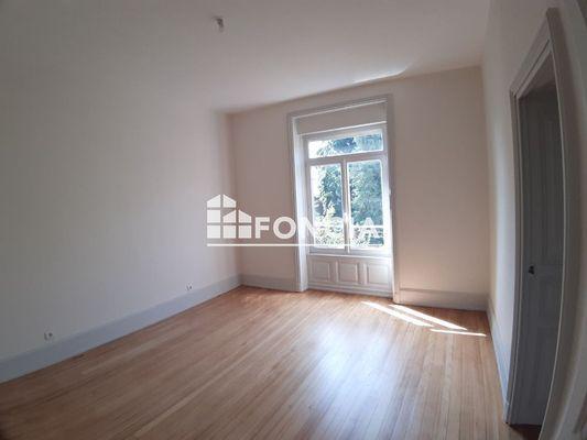 Location Appartement 5 pièces 177.3 m² - Saint-dié-des-vosges 88100