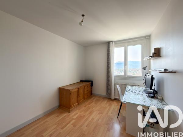 Appartement à vendre 4 pièces 92 m² Voiron