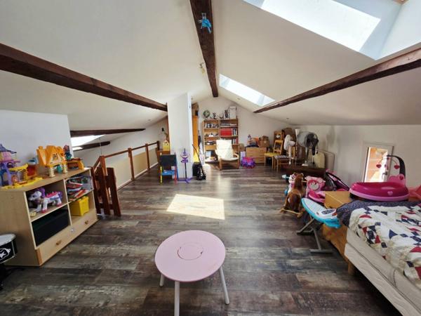 Maison à vendre 5 pièces de 175 m²