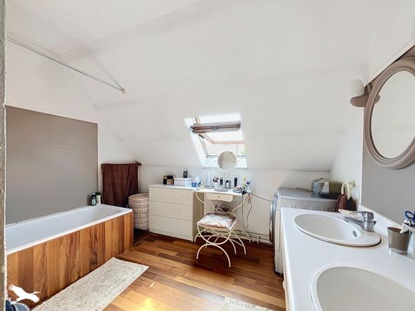 Maison à vendre 728 000 € Sartrouville 7 p 146 m² DPE E
