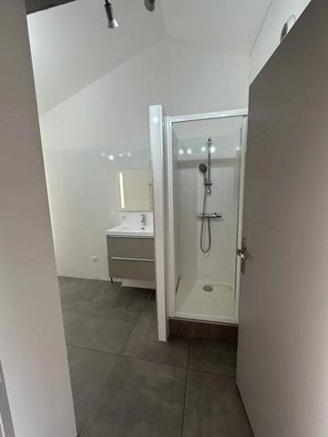 APPARTEMENT T2 AVEC ASCENSEUR