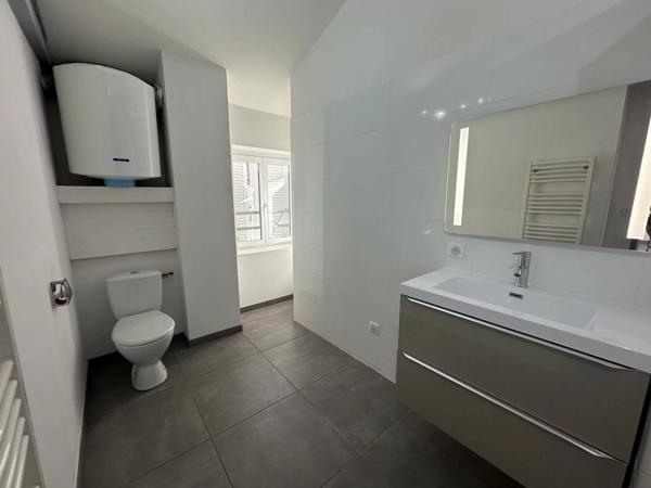 APPARTEMENT T2 AVEC ASCENSEUR