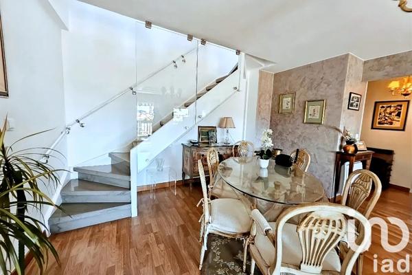 Appartement à vendre 6 pièces 164 m² Sanary-sur-Mer