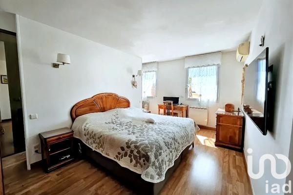 Appartement à vendre 6 pièces 164 m² Sanary-sur-Mer