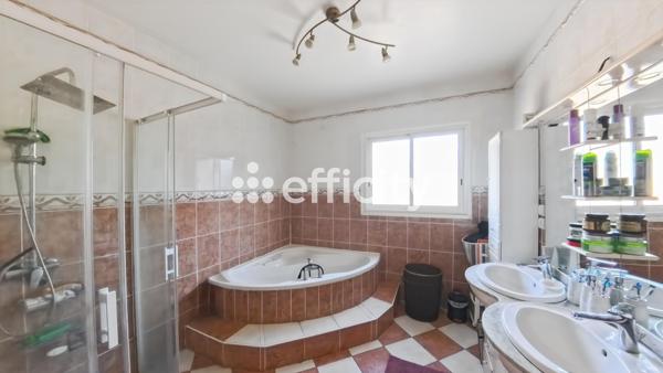 Maison 6 pièces - 160 m²