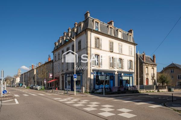 Le charme de l'ancien rénové avec goût !