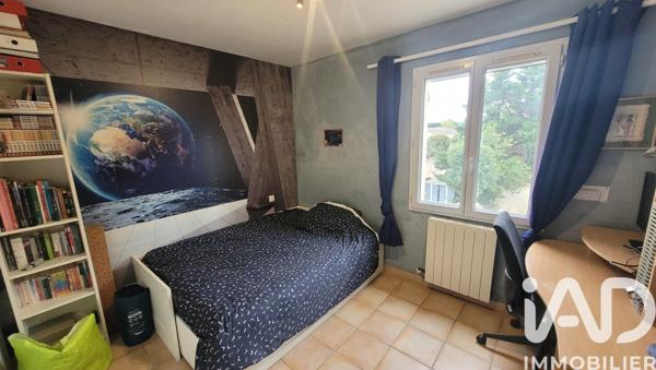 Maison à vendre 7 pièces 163 m² Morières-lès-Avignon