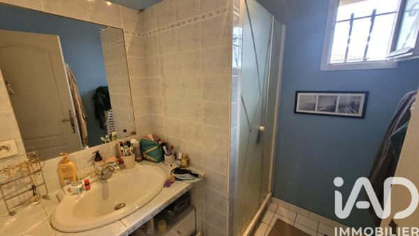 Maison à vendre 7 pièces 163 m² Morières-lès-Avignon