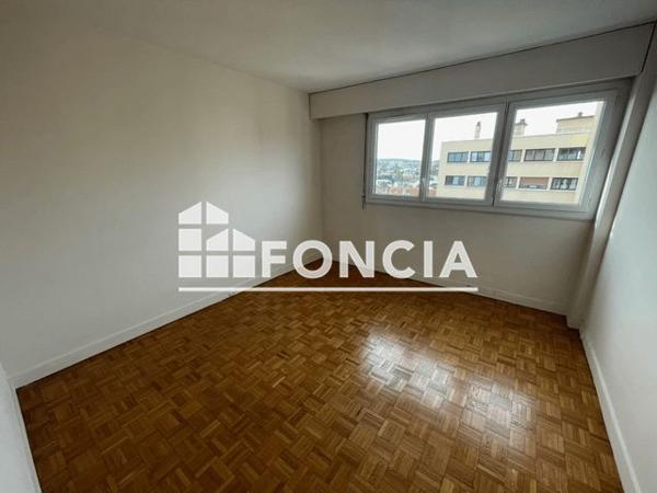 Location Appartement 3 pièces 74.44 m² - 36 TER AVENUE DU GENERAL LECLERC Bourg La Reine 92340