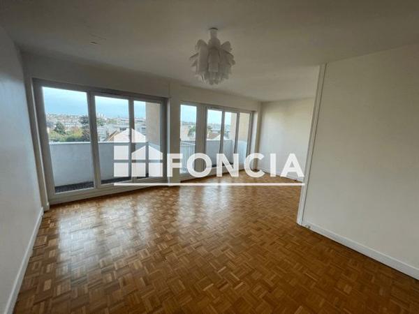 Location Appartement 3 pièces 74.44 m² - 36 TER AVENUE DU GENERAL LECLERC Bourg La Reine 92340