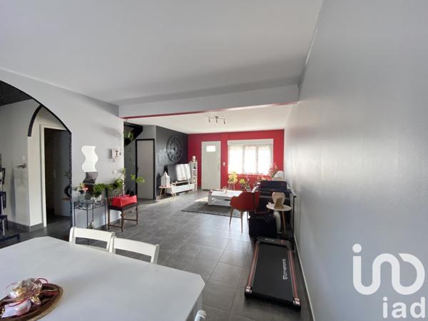 Maison 5 pièces de 99 m² à Le Malesherbois (45330)