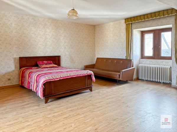 Maison Louailles 6 pièce(s) 167.36 m2