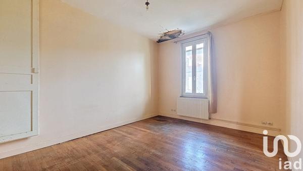 Maison traditionnelle 4 pièces de 97 m² à Yzeure (03400)