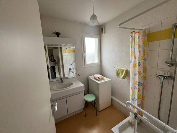 Charmant appartement 3 pièces à vendre à Talence  Parc Peixotto- Dernier étage avec balcon et parking