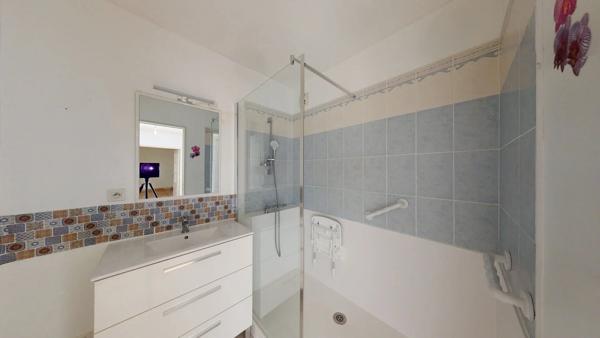 Location                                                      Appartement
                        
                     3 pièces                      68 m2                     à Chartres