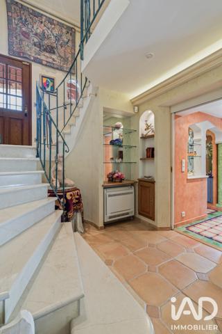 Maison à vendre 6 pièces 175 m² Vence