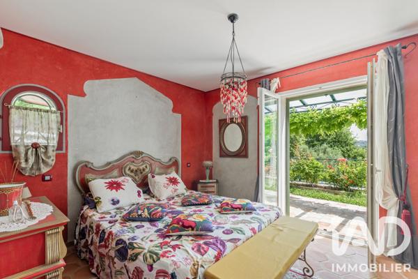 Maison à vendre 6 pièces 175 m² Vence