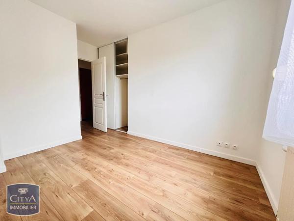 Appartement à louer 2 pièces 41.98m² Bussy-Saint-Georges (77600)