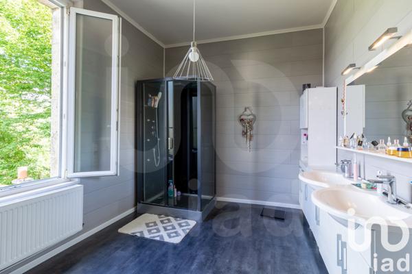 Maison à vendre 6 pièces 165 m² Noyon