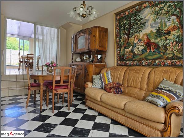 Maison à ERNEE, 53500 - 6 pièces 105m²