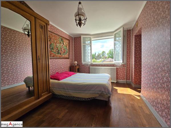 Maison à ERNEE, 53500 - 6 pièces 105m²