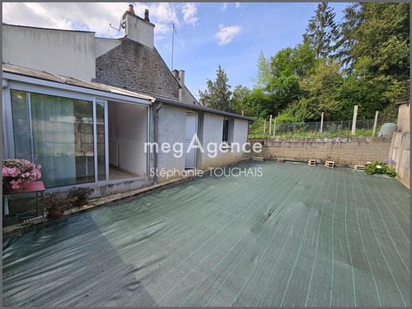 Maison à ERNEE, 53500 - 6 pièces 105m²