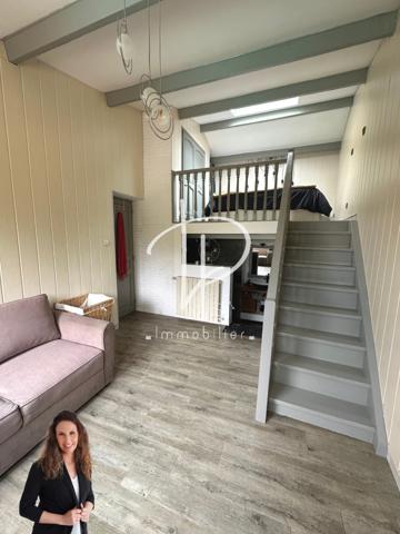 La Fare-les-Oliviers (13580) MAISON T5 - 124 m2 sur une parcelle de 420 m2